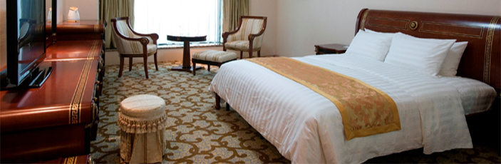 ZEPHYR HOTEL